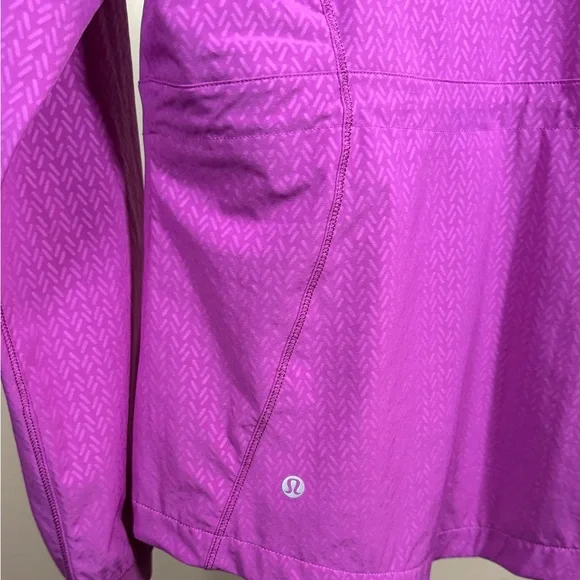 Lululemon Athletica Vibrant Pink size 8 jacket - Picture 3 of 5